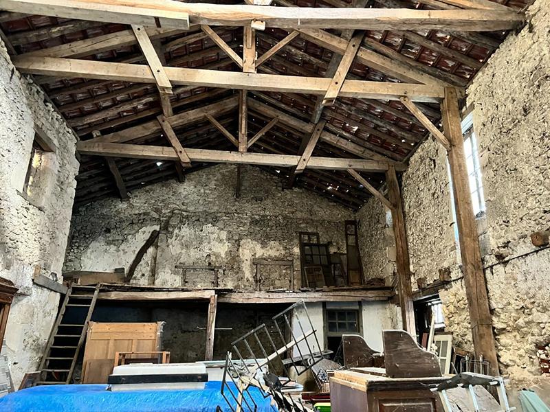 Appartement - 124 m² - 1 pièce