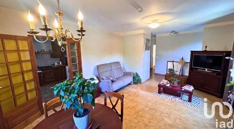 Maison - 94 m² - 6 pièces