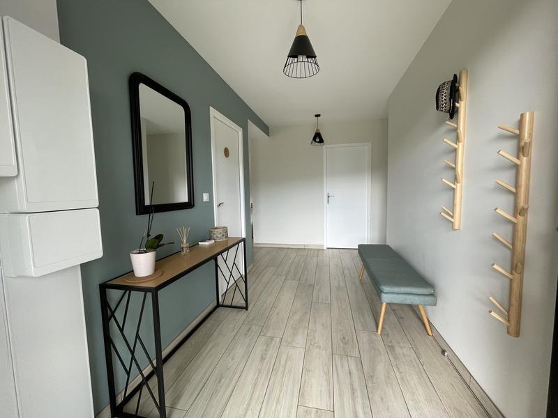 Maison contemporaine - 190 m² - 6 pièces