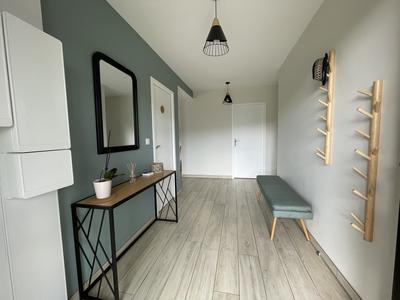 Maison contemporaine - 190 m² - 6 pièces