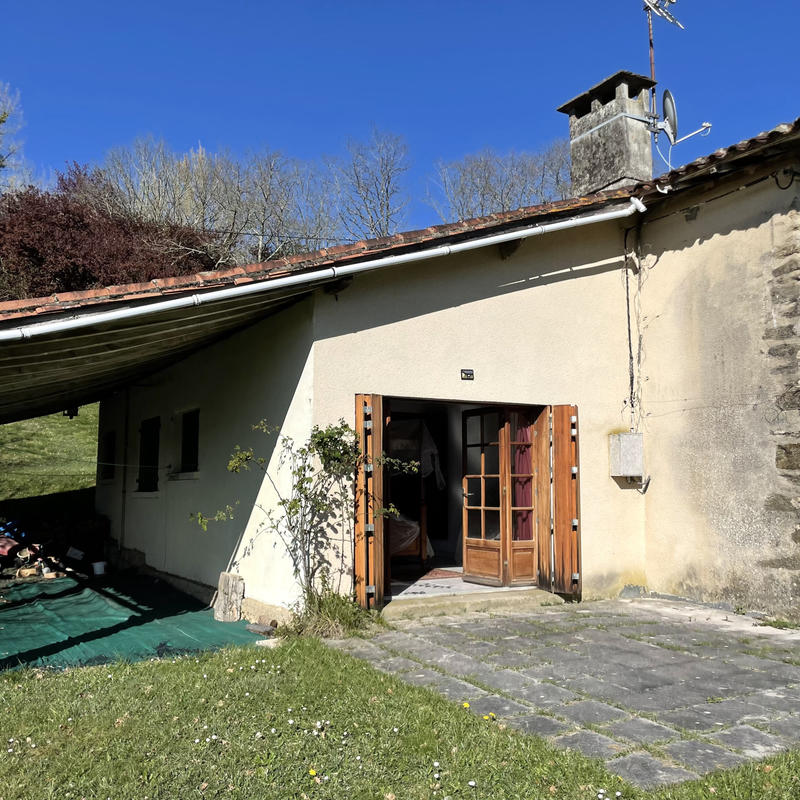 Maison - 102 m² - 6 pièces