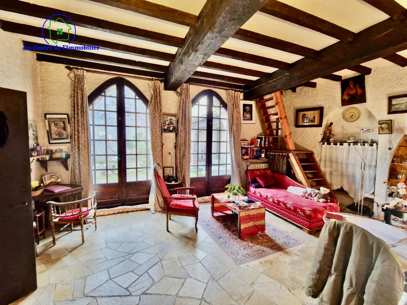 Maison - 195 m² - 6 pièces