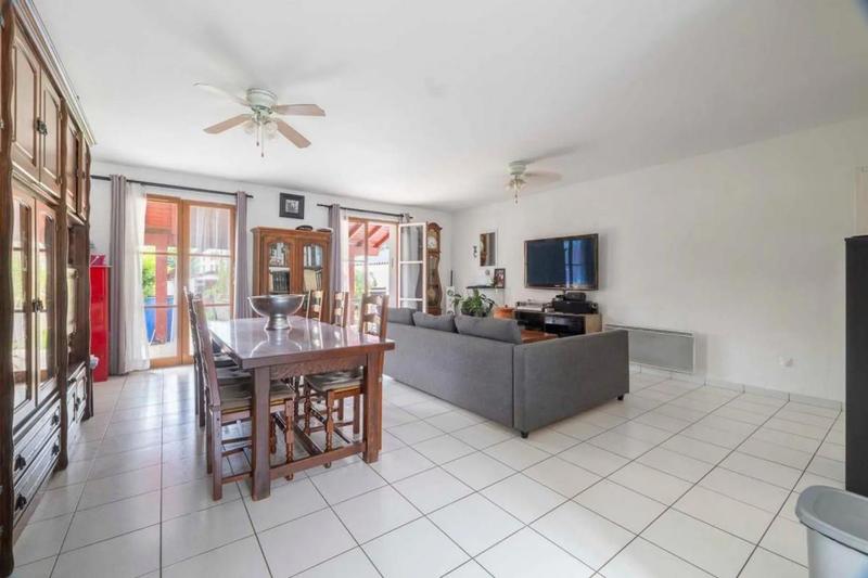 Maison - 108 m² - 5 pièces