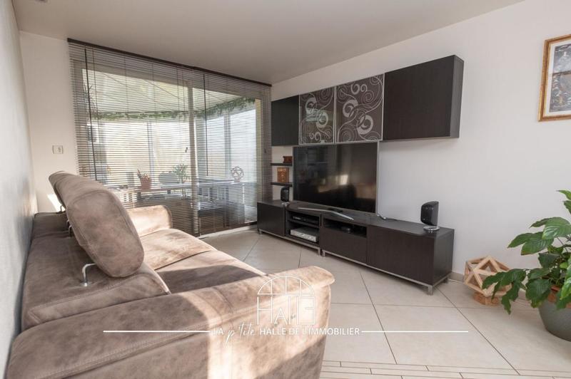 Villa - 250 m² - 13 pièces