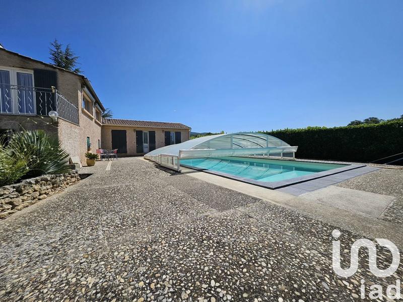 Maison - 171 m² - 7 pièces