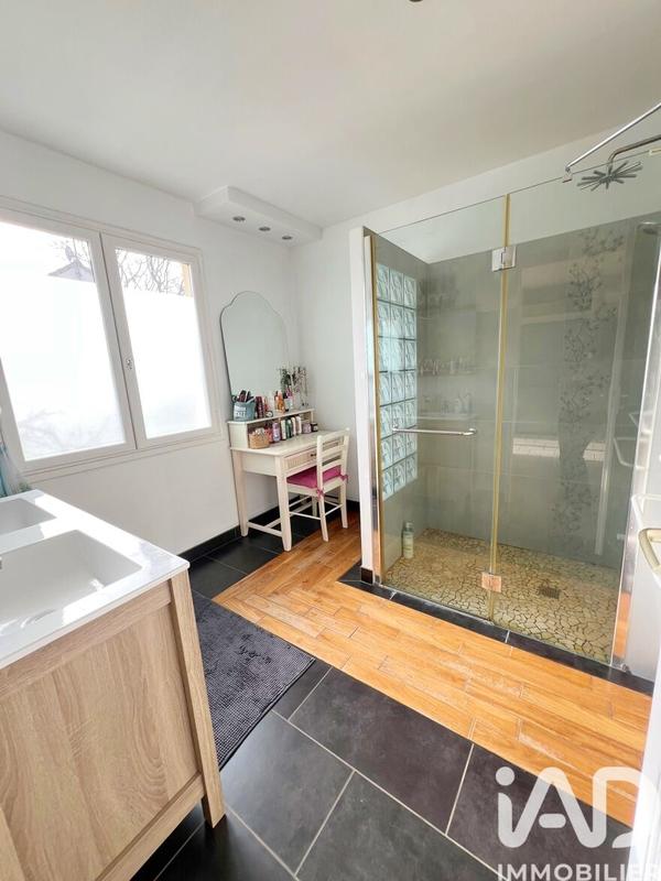 Maison de village - 99 m² - 4 pièces