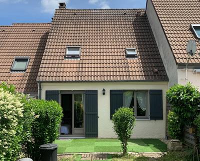 Maison - 76 m² - 5 pièces