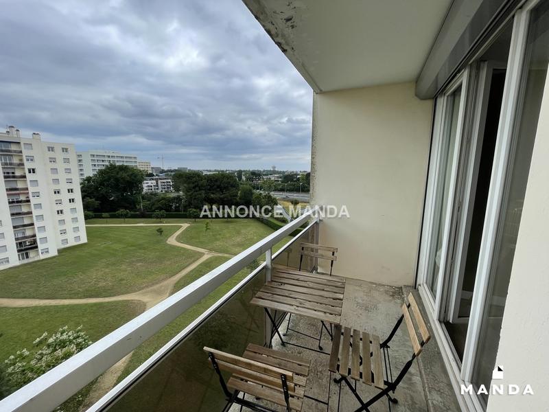 Chambre - 10 m² - 4 pièces