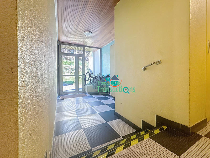 Appartement - 60 m² - 1 pièce