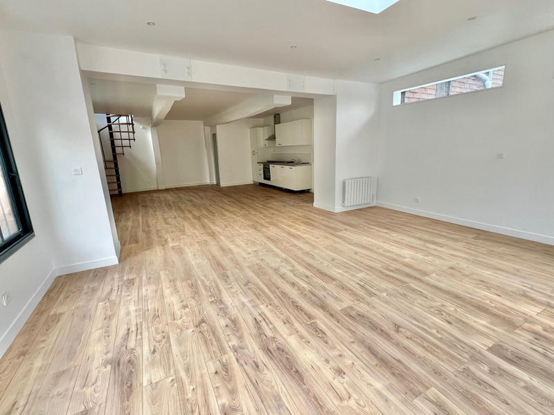 Maison - 110 m² - 6 pièces