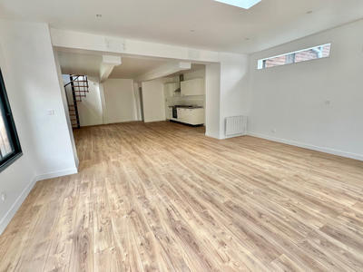 Maison - 110 m² - 6 pièces