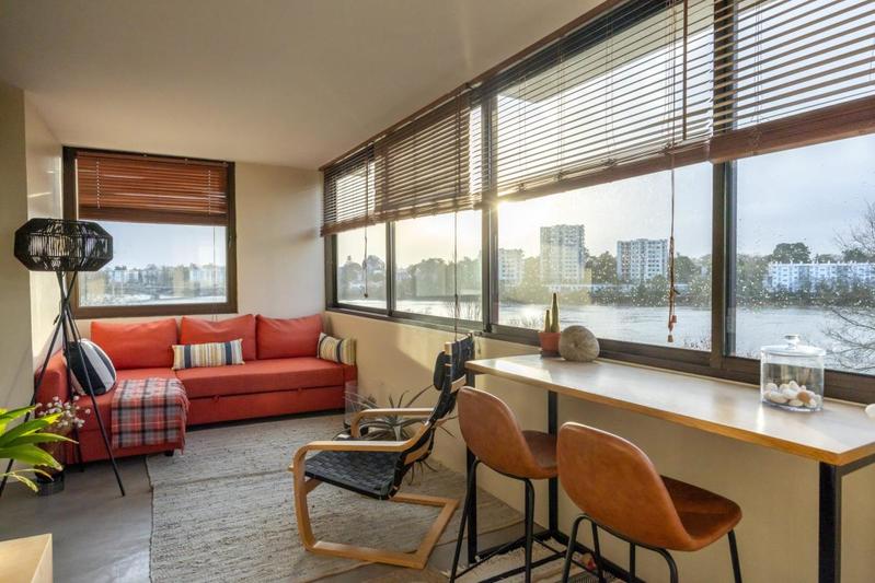 Appartement - 100 m² - 4 pièces