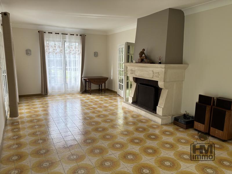 Maison - 147 m² - 8 pièces