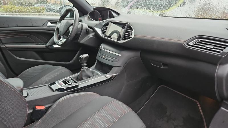 Peugeot 308 II 1.2 PureTech 130 Gt