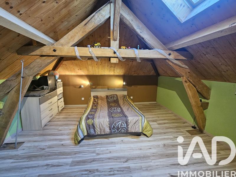 Maison - 350 m² - 12 pièces