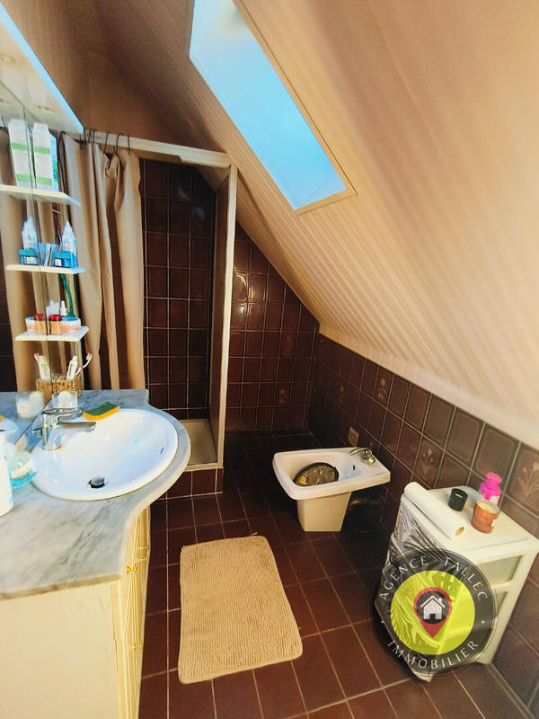 Maison - 136 m² - 5 pièces