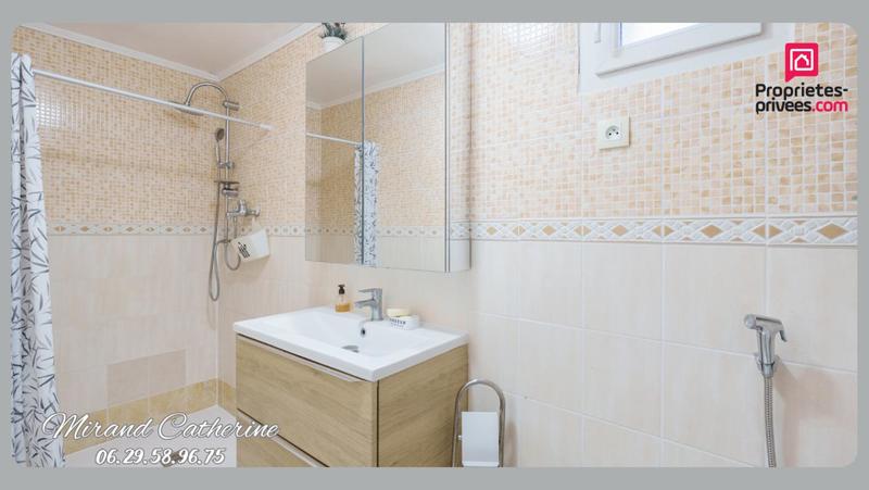 Maison - 122 m² - 6 pièces