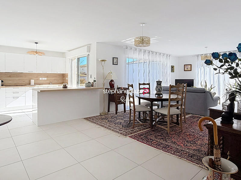 Maison - 112 m² - 4 pièces