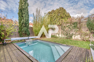 Maison - 175 m² - 5 pièces