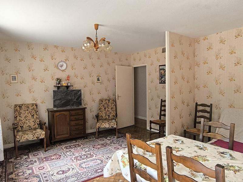 Maison - 94 m² - 5 pièces