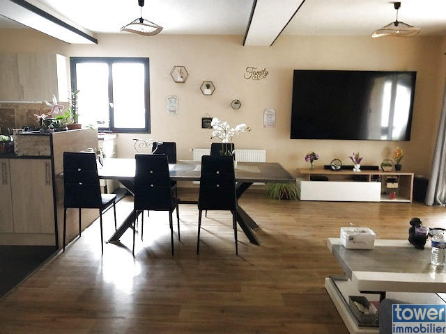 Maison - 141 m² - 5 pièces