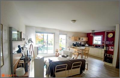 Duplex - 91 m² - 4 pièces