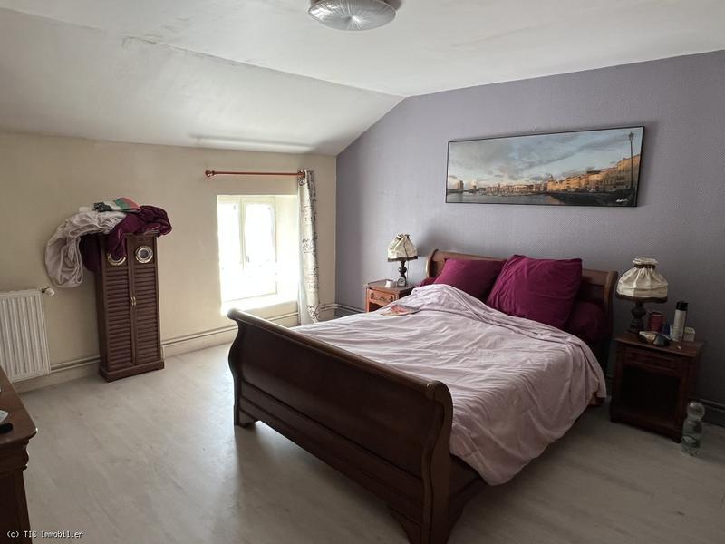 Maison ancienne - 190 m² - 7 pièces