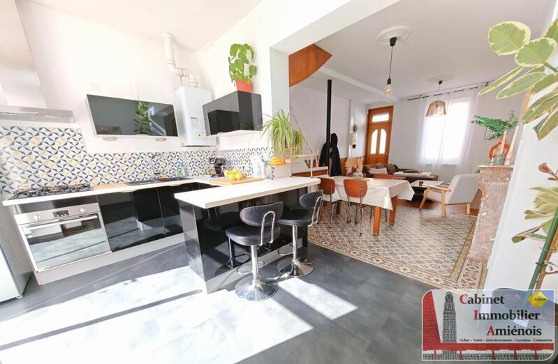 Maison - 77 m² - 3 pièces