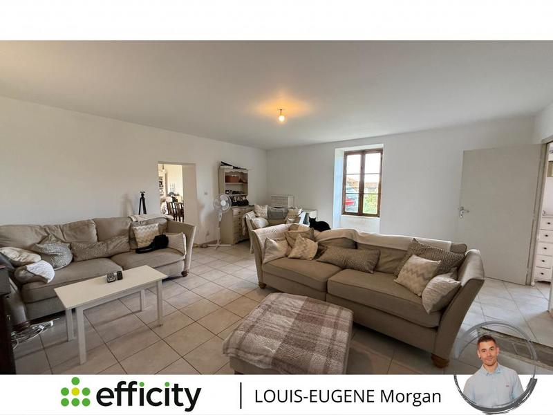 Corps de ferme - 780 m² - 7 pièces