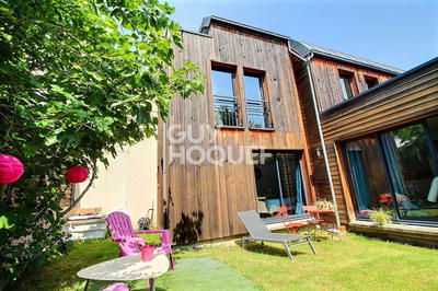 Maison - 142 m² - 6 pièces