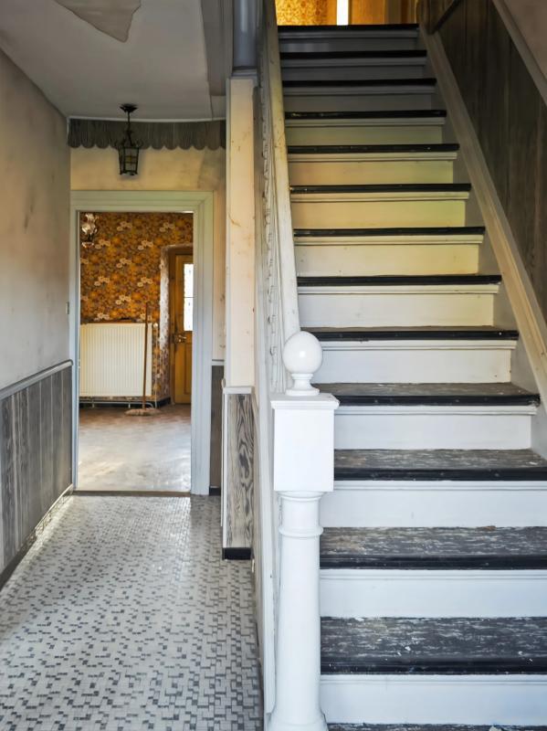 Maison - 300 m² - 10 pièces