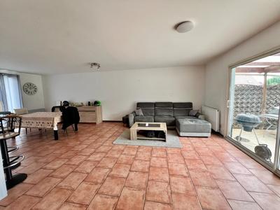 Maison - 122 m² - 5 pièces