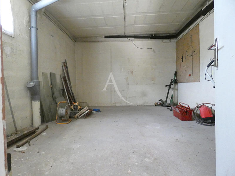 Maison - 87 m² - 5 pièces