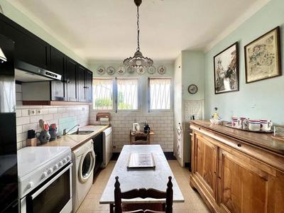 Maison - 142 m² - 6 pièces