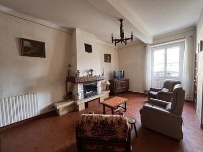 Maison traditionnelle - 161 m² - 6 pièces