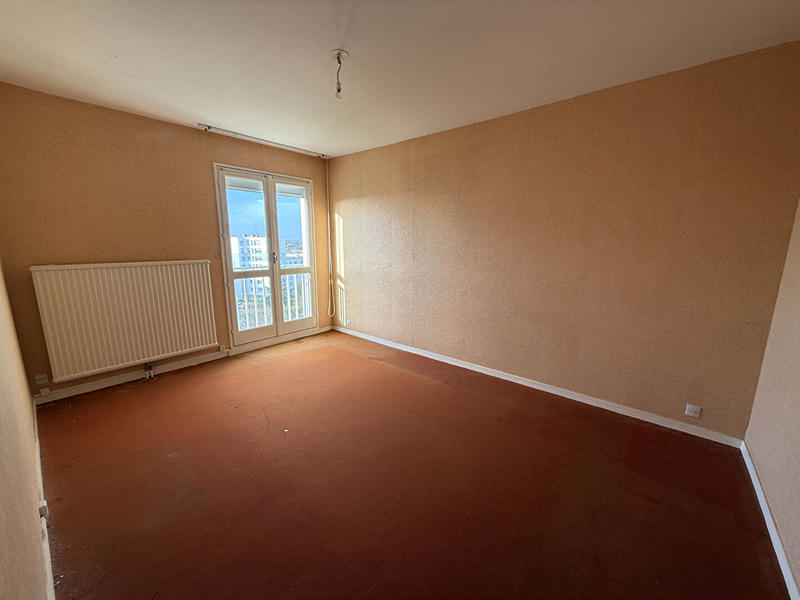 Appartement - 90 m² - 4 pièces