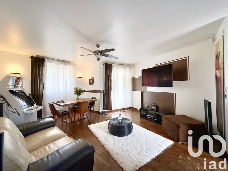 Appartement - 64 m² - 3 pièces