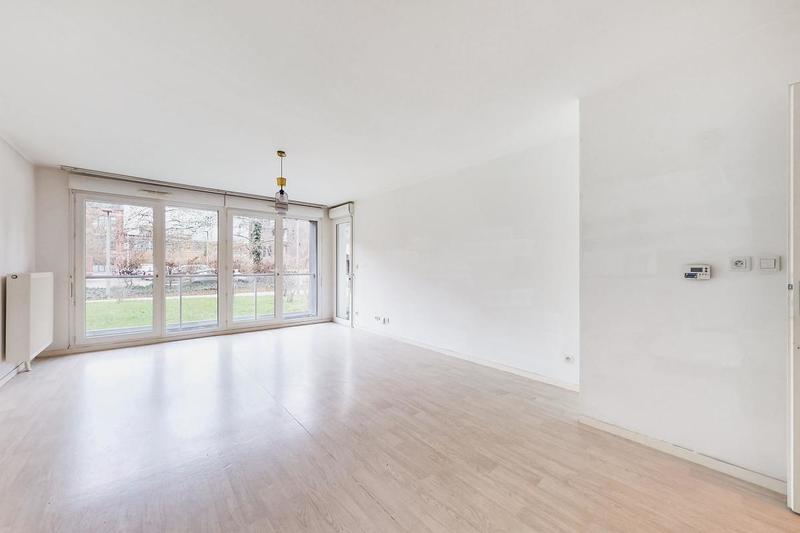 Appartement - 93 m² - 4 pièces