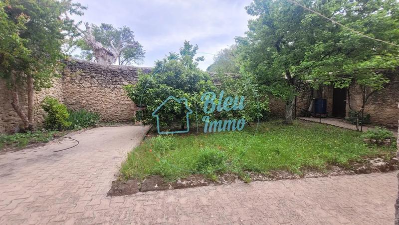 Maison - 288 m² - 8 pièces