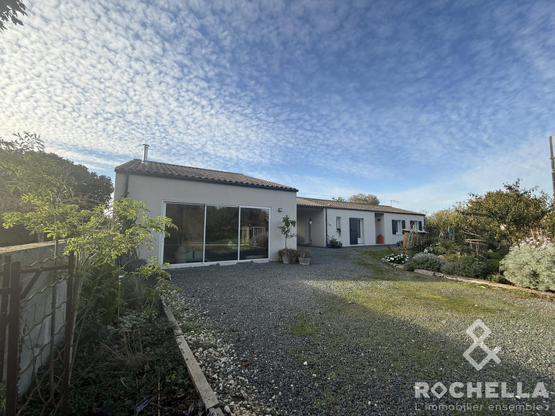 Maison contemporaine - 135 m² - 6 pièces