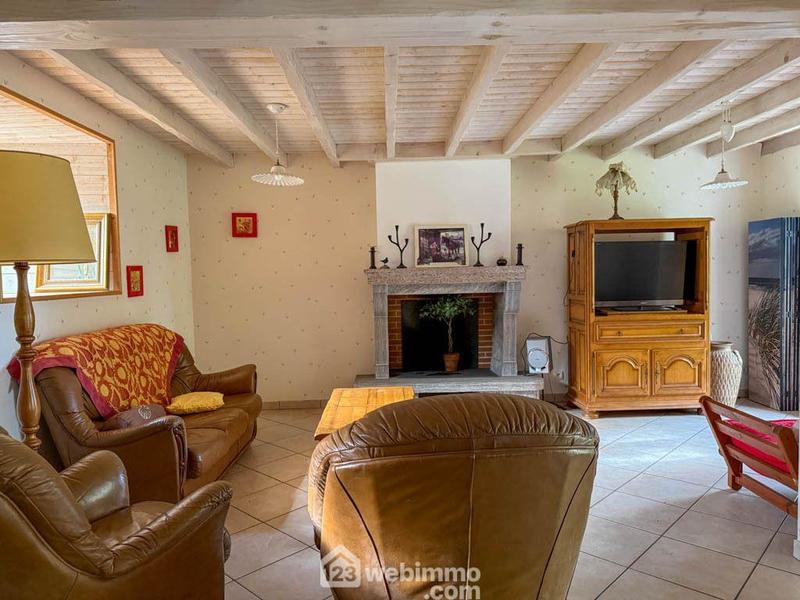 Maison - 692 m² - 21 pièces