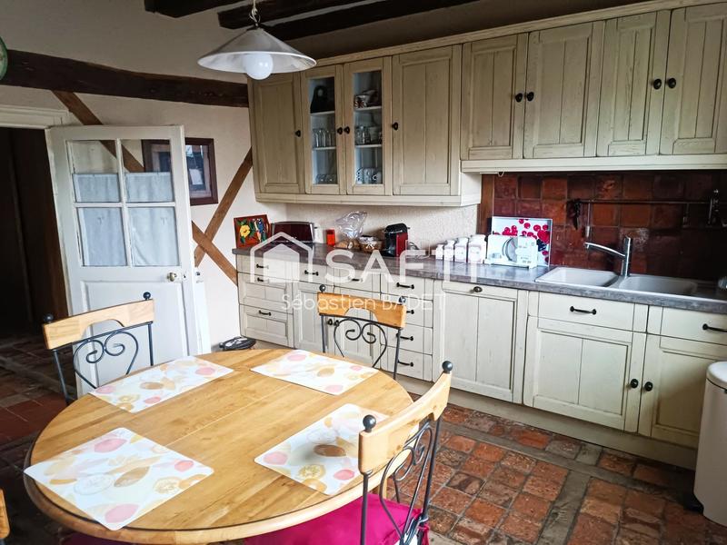 Maison - 355 m² - 10 pièces