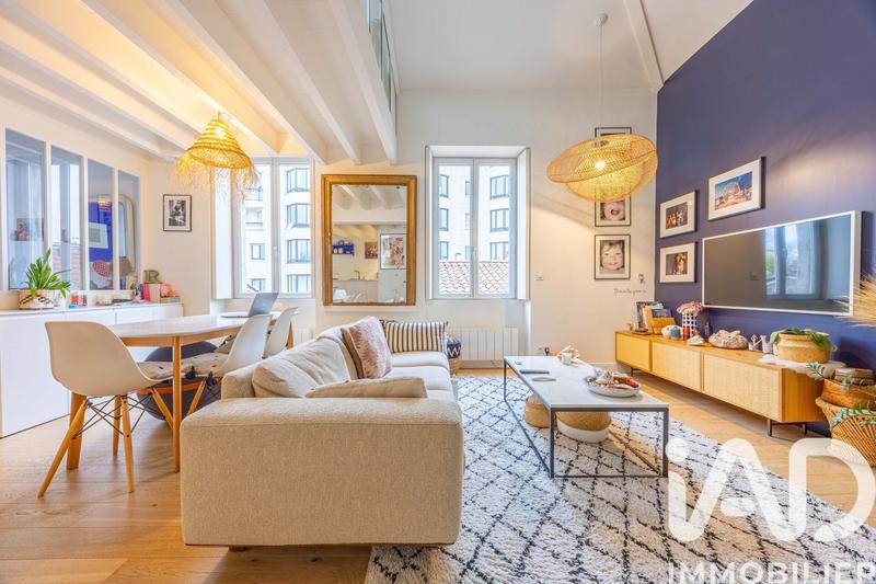 Appartement - 83 m² - 3 pièces