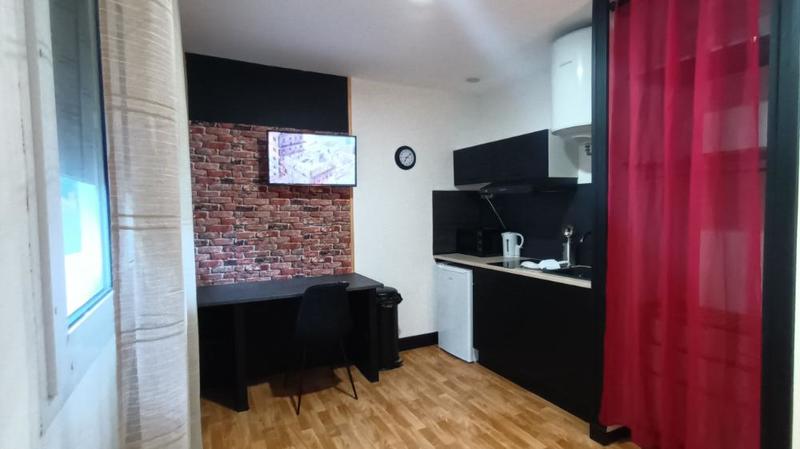 Immeuble - 1 021 m² - 1 pièce