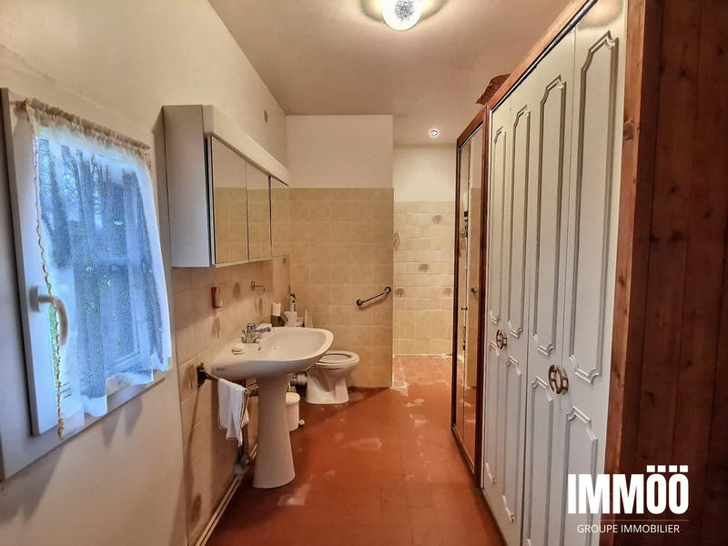 Maison - 174 m² - 7 pièces