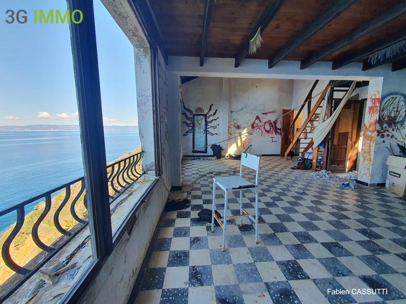 Villa - 279 m² - 11 pièces