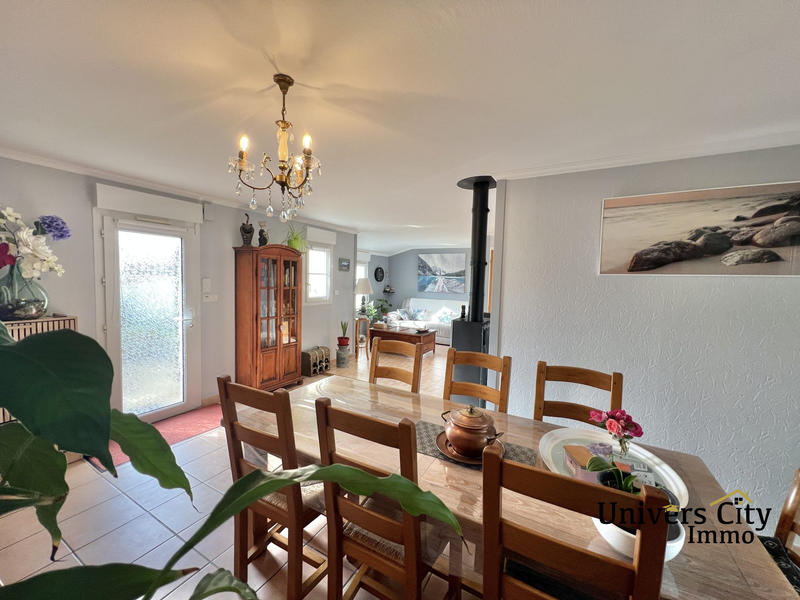 Maison - 132 m² - 5 pièces