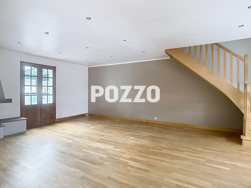 Maison - 160 m² - 7 pièces