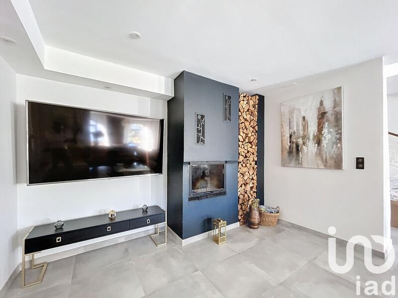 Bastide - 388 m² - 9 pièces