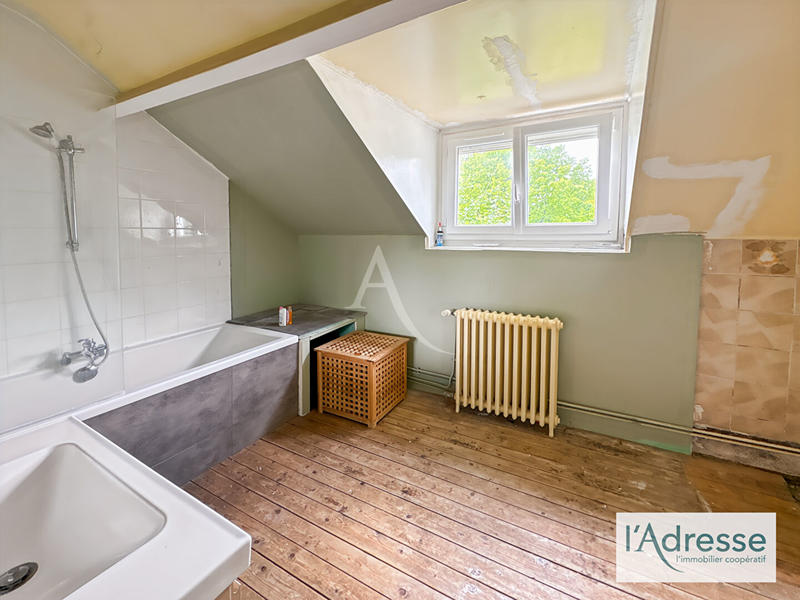 Maison - 110 m² - 4 pièces